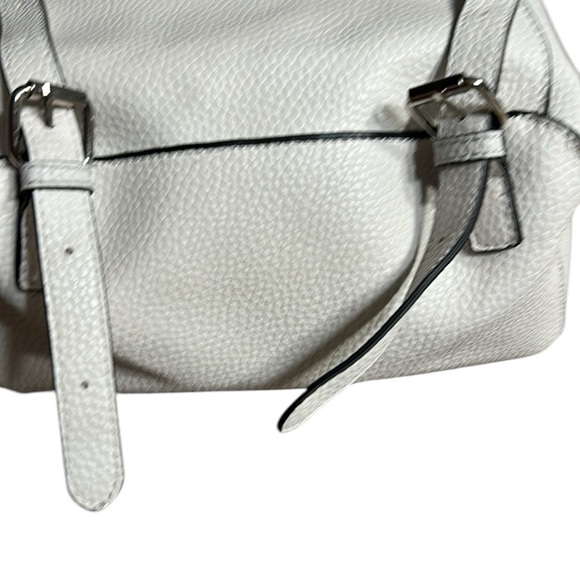 Steve Madden chunky white purse, backpack,like new!textured, academia,utility - Picture 6 of 16